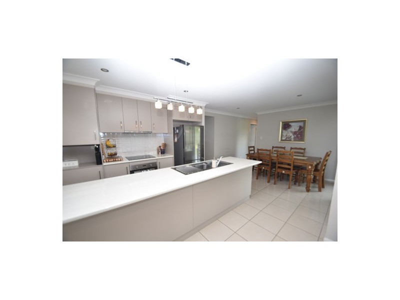 48 Bennett Street, Kleinton QLD 4352