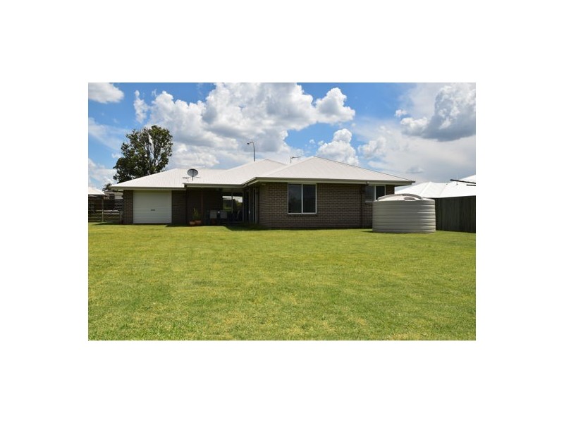 48 Bennett Street, Kleinton QLD 4352