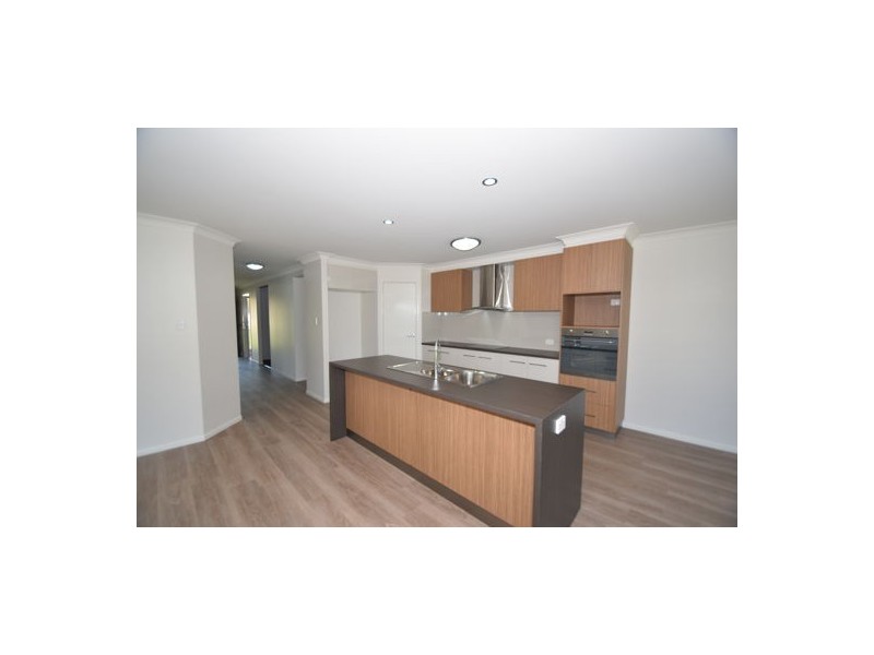 75 Kalimna Drive, Kleinton QLD 4352