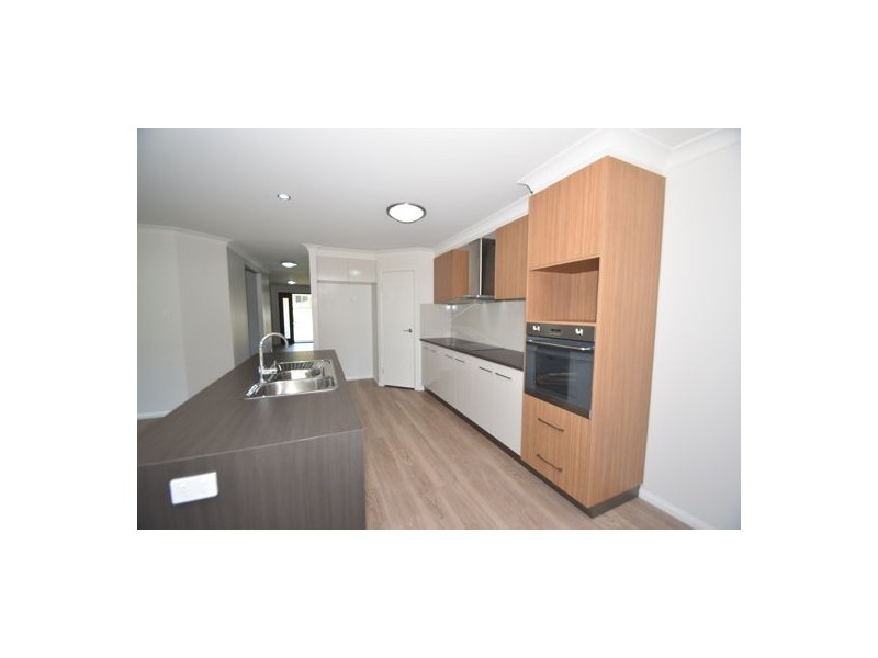 75 Kalimna Drive, Kleinton QLD 4352