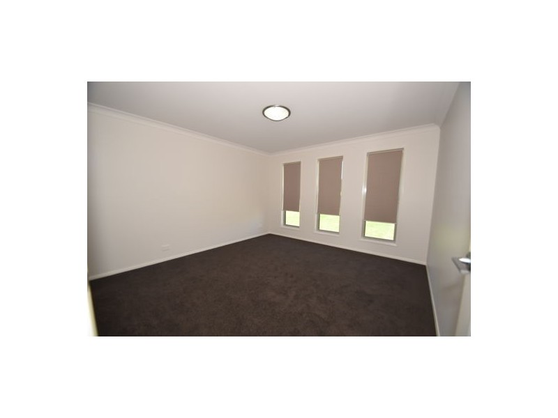 75 Kalimna Drive, Kleinton QLD 4352