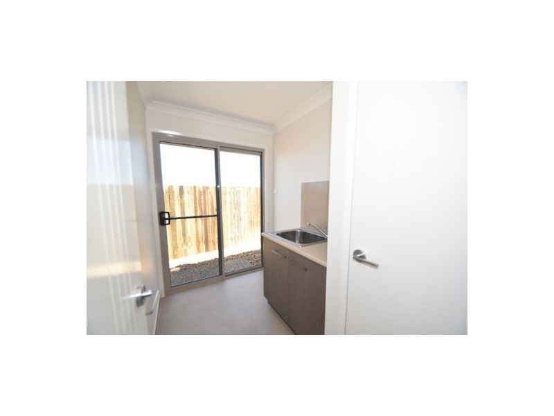 75 Kalimna Drive, Kleinton QLD 4352