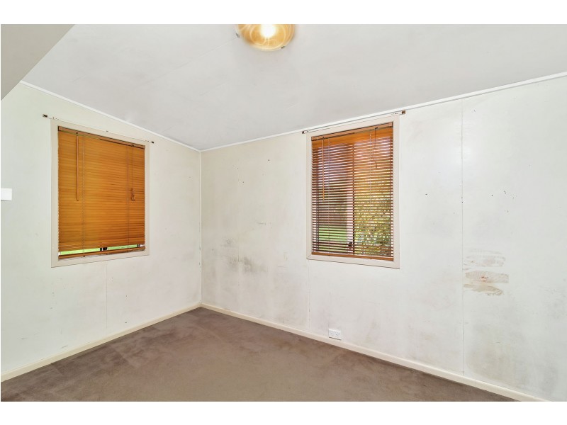 66 Holberton Street, Rockville QLD 4350