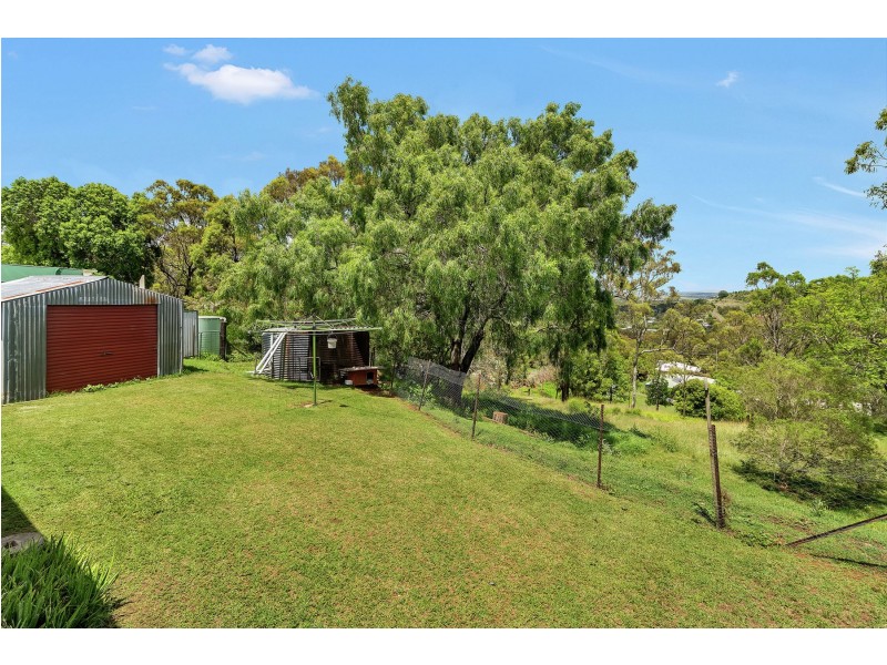 11 Tower Crescent, Gowrie Junction QLD 4352
