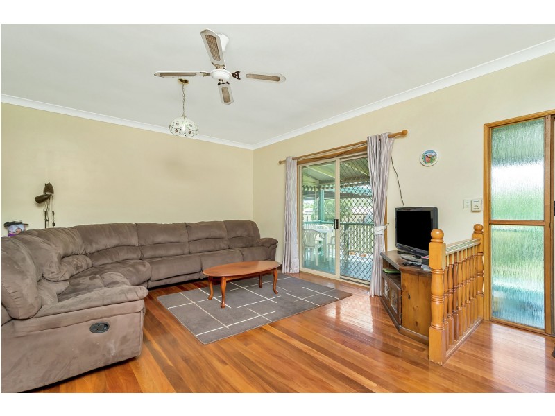 11 Tower Crescent, Gowrie Junction QLD 4352