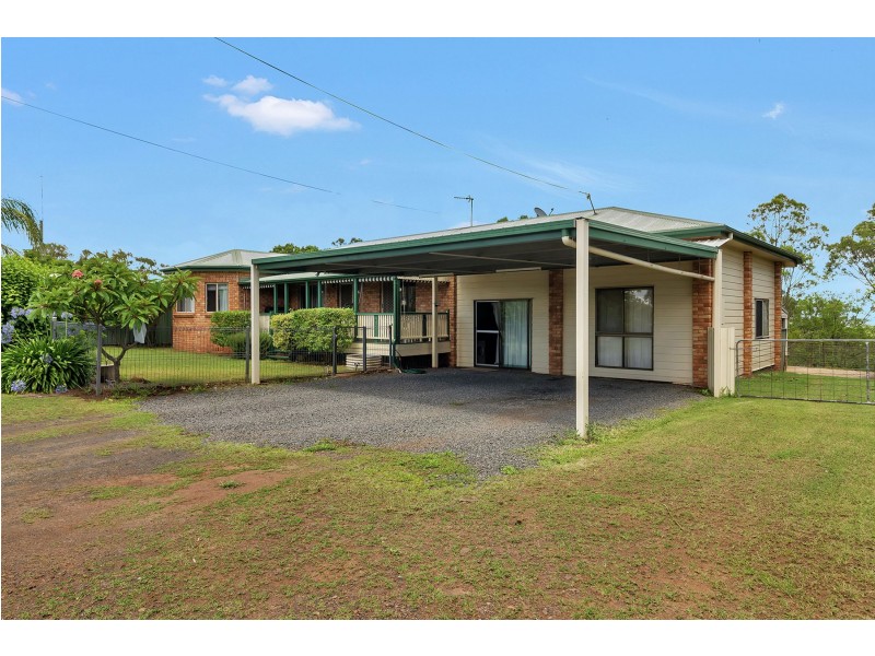 11 Tower Crescent, Gowrie Junction QLD 4352