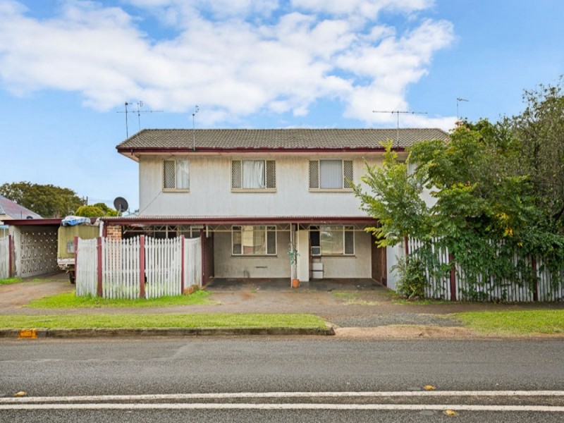 2/85 Hill Street, Newtown QLD 4350