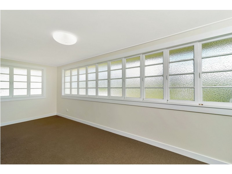 31 Donely Street, Oakey QLD 4401