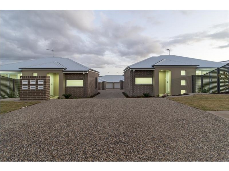 5/4 Alistair Street, Glenvale QLD 4350