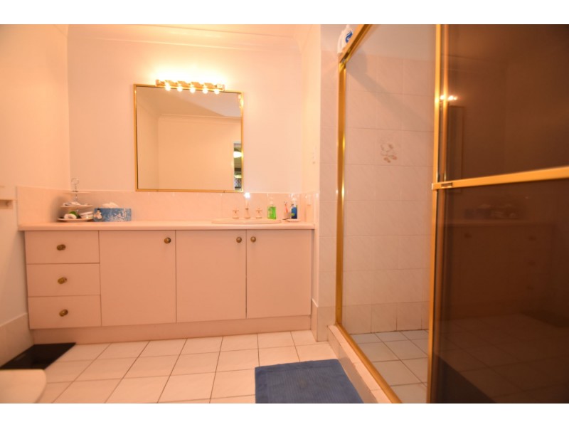 40 Wiemers Crescent, Centenary Heights QLD 4350