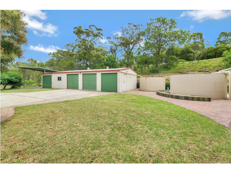 6 Ryan Drive, Cotswold Hills QLD 4350