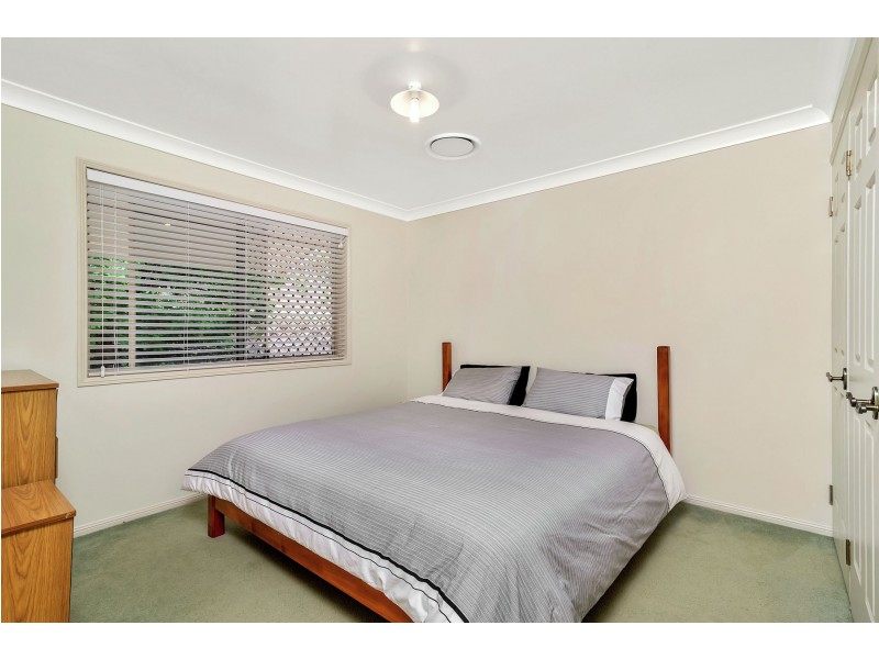 6 Ryan Drive, Cotswold Hills QLD 4350