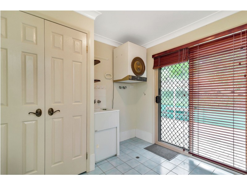 6 Ryan Drive, Cotswold Hills QLD 4350
