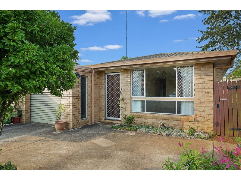 1/21 Sapphire Court, Kearneys Spring QLD 4350