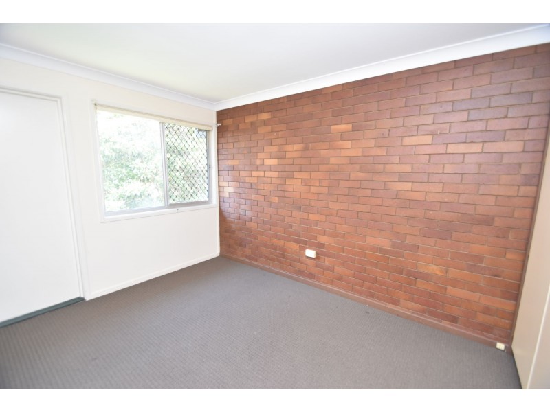 8/177a West Street, Newtown QLD 4350