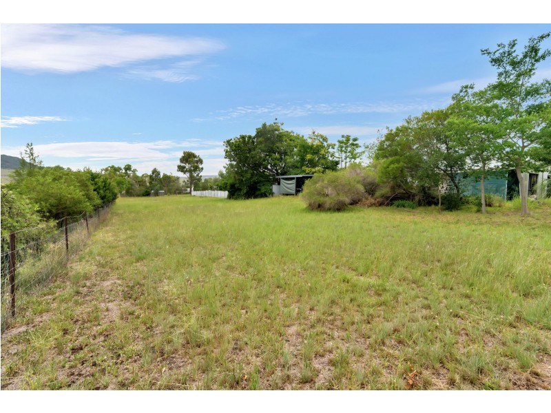 6 Butler Street, Greenmount QLD 4359