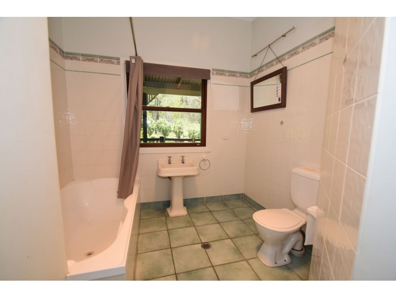 38 Connolly Road, Geham QLD 4352