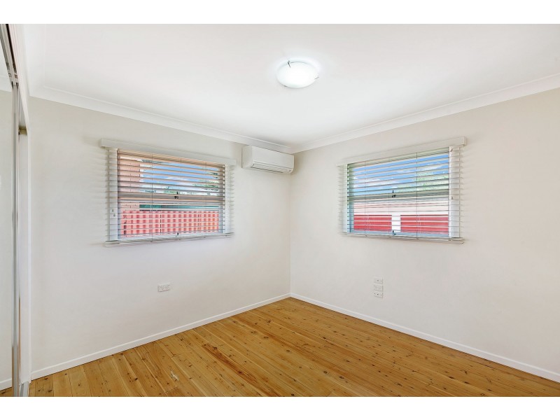 17 McNamara Street, Centenary Heights QLD 4350