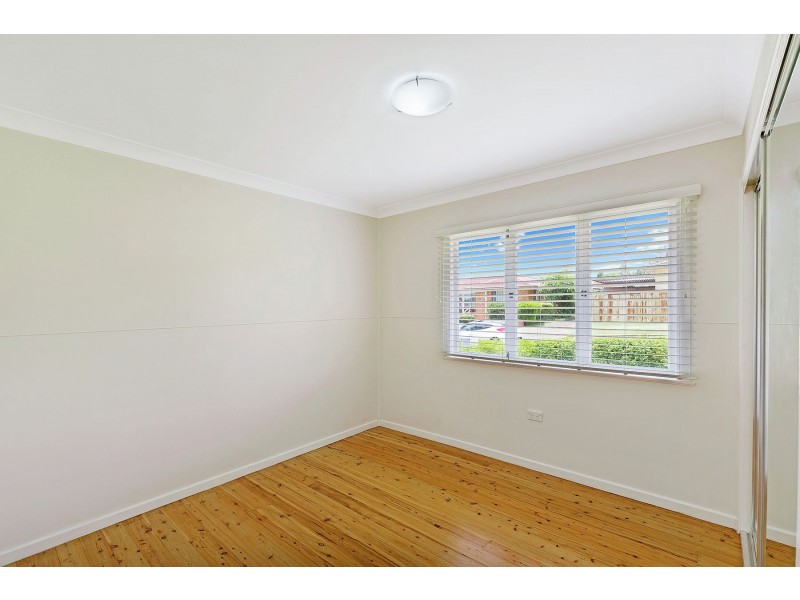 17 McNamara Street, Centenary Heights QLD 4350