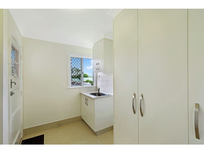 17 McNamara Street, Centenary Heights QLD 4350