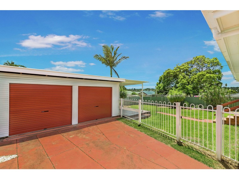17 McNamara Street, Centenary Heights QLD 4350
