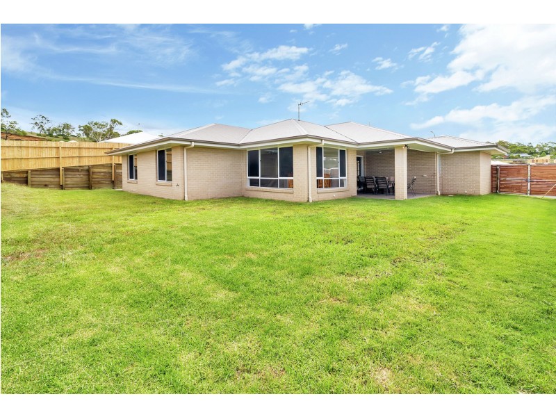 3 Lila Drive, Cotswold Hills QLD 4350