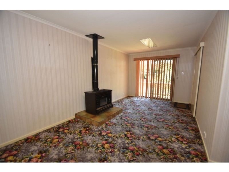 28 Claret Street, Wilsonton Heights QLD 4350