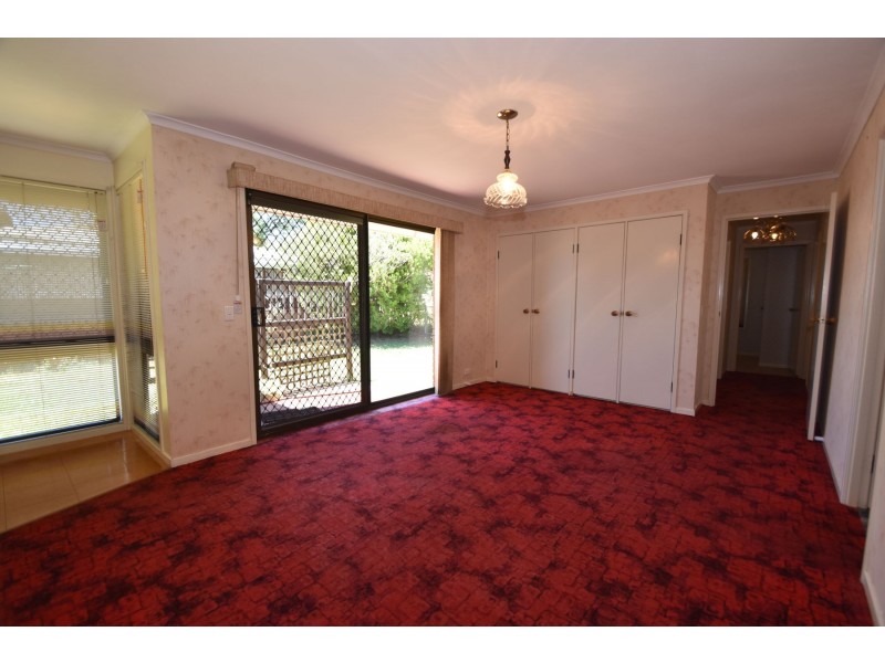 28 Claret Street, Wilsonton Heights QLD 4350
