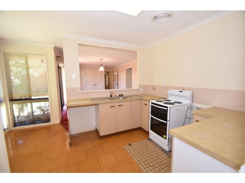 28 Claret Street, Wilsonton Heights QLD 4350