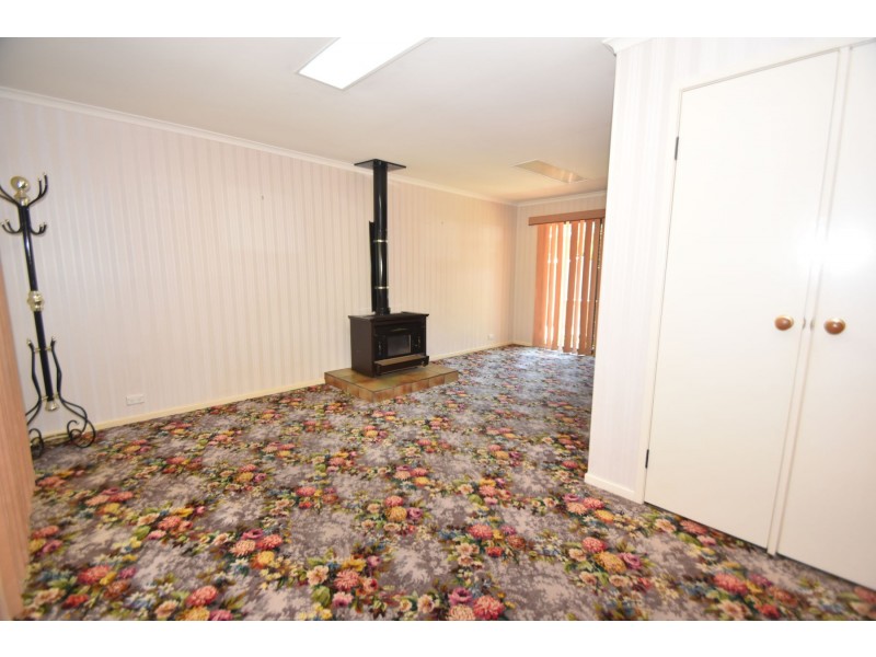 28 Claret Street, Wilsonton Heights QLD 4350