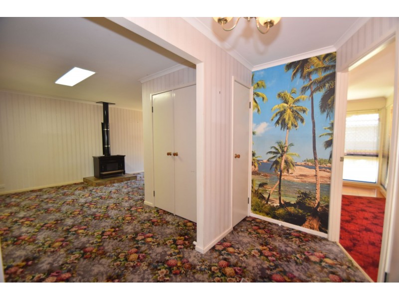 28 Claret Street, Wilsonton Heights QLD 4350