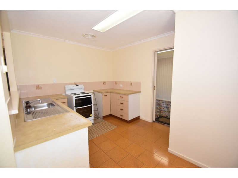 28 Claret Street, Wilsonton Heights QLD 4350
