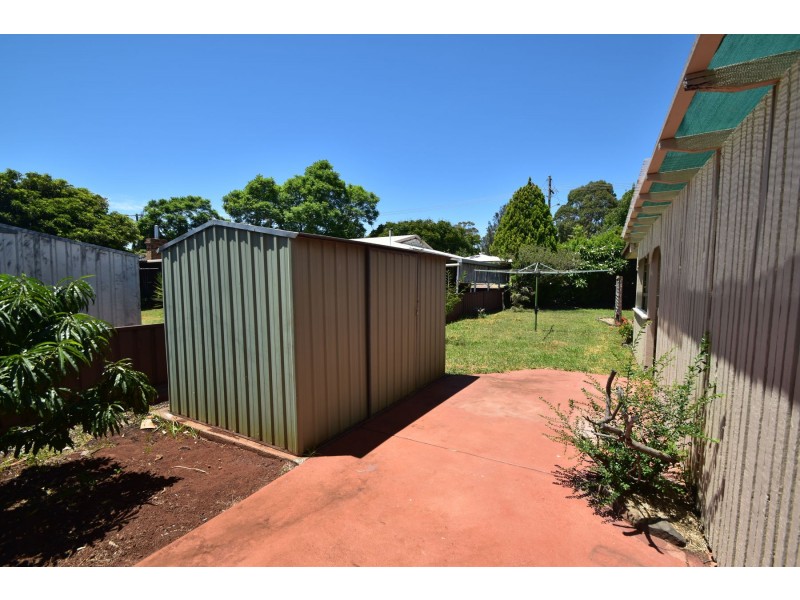 28 Claret Street, Wilsonton Heights QLD 4350