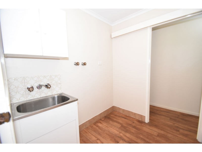 25 Seppelt Street, Wilsonton Heights QLD 4350