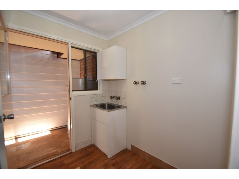 25 Seppelt Street, Wilsonton Heights QLD 4350