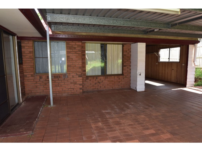 25 Seppelt Street, Wilsonton Heights QLD 4350