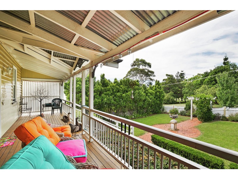 18 Pierce Street, South Toowoomba QLD 4350