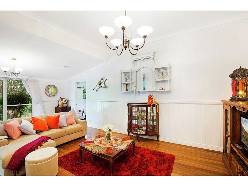 18 Pierce Street, South Toowoomba QLD 4350
