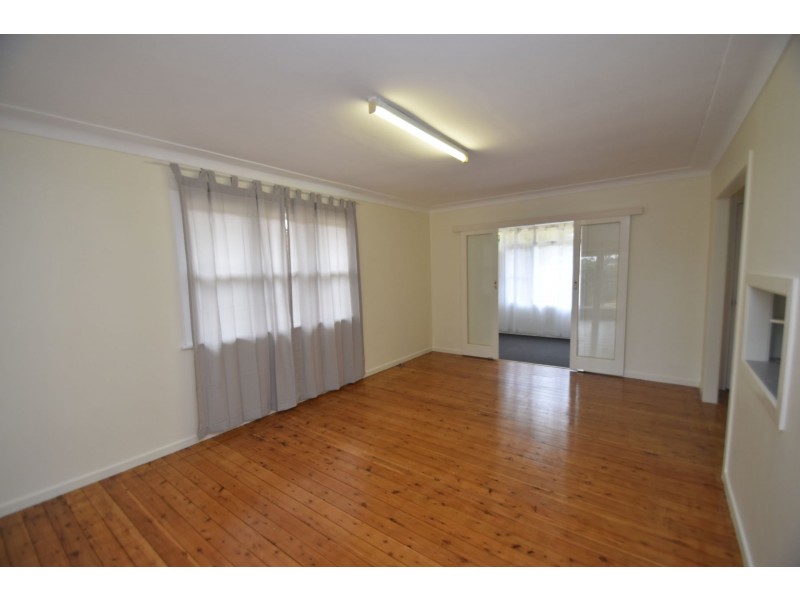 315C Bridge Street, Newtown QLD 4350