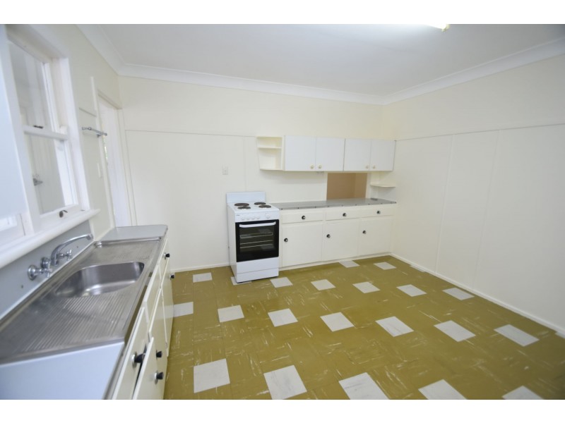 315C Bridge Street, Newtown QLD 4350