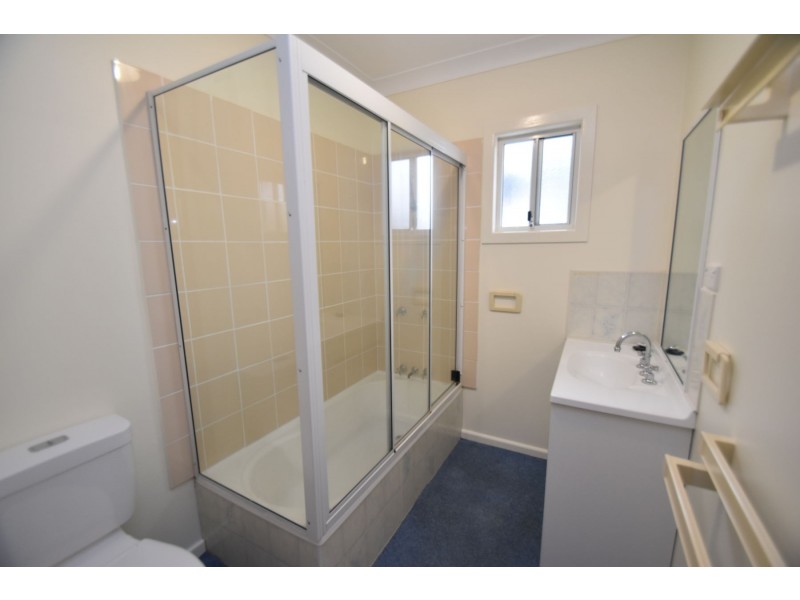 315C Bridge Street, Newtown QLD 4350