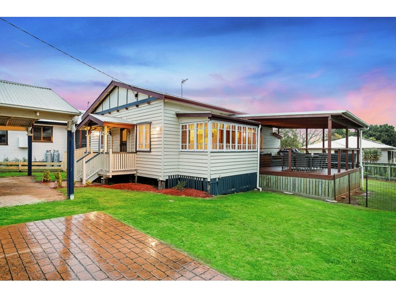 27 Haig Street, South Toowoomba QLD 4350