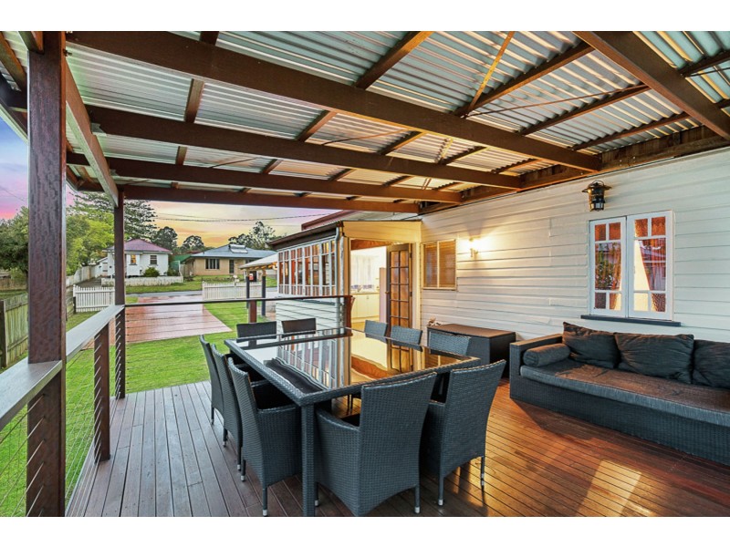 27 Haig Street, South Toowoomba QLD 4350