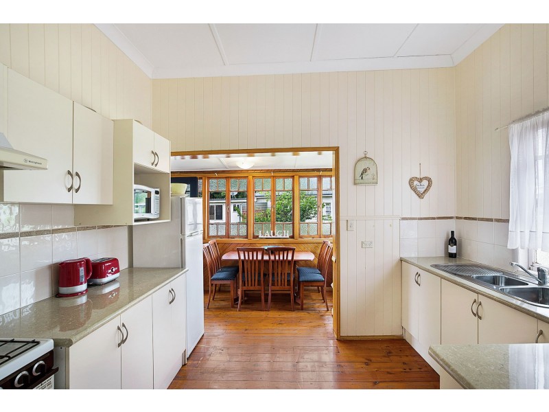 27 Haig Street, South Toowoomba QLD 4350