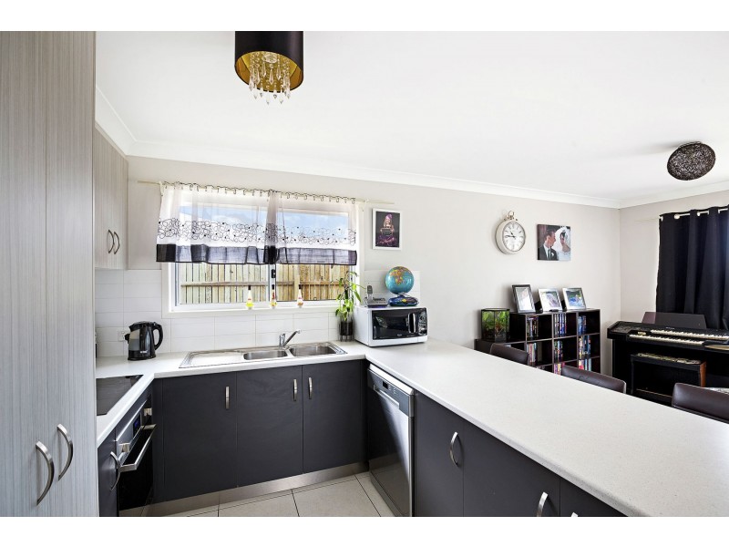 12 Harth Street, Goombungee QLD 4354