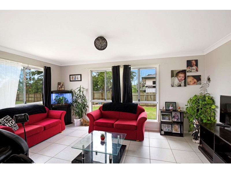 12 Harth Street, Goombungee QLD 4354