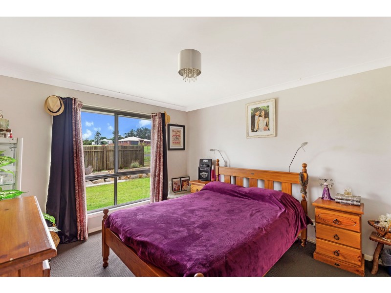 12 Harth Street, Goombungee QLD 4354