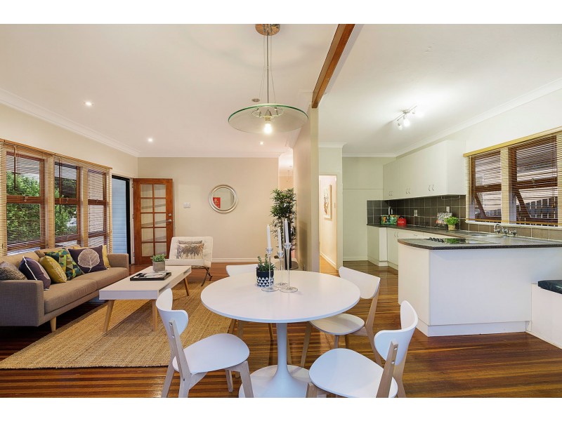 71A Geoffrey Street, Mount Lofty QLD 4350