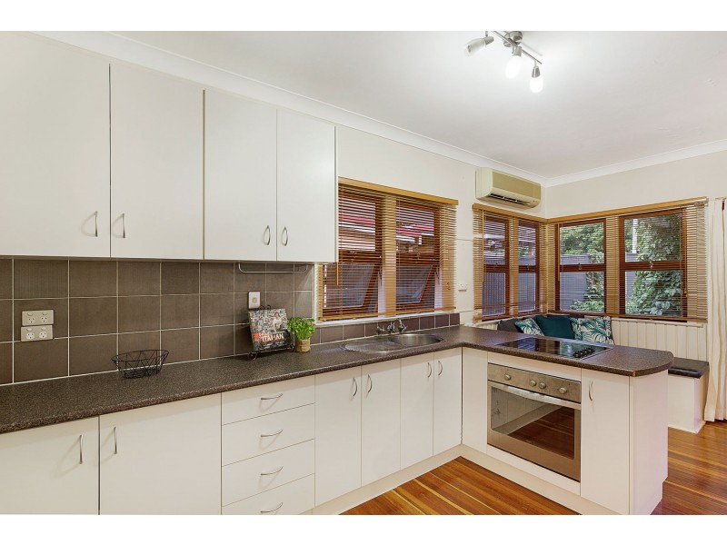 71A Geoffrey Street, Mount Lofty QLD 4350