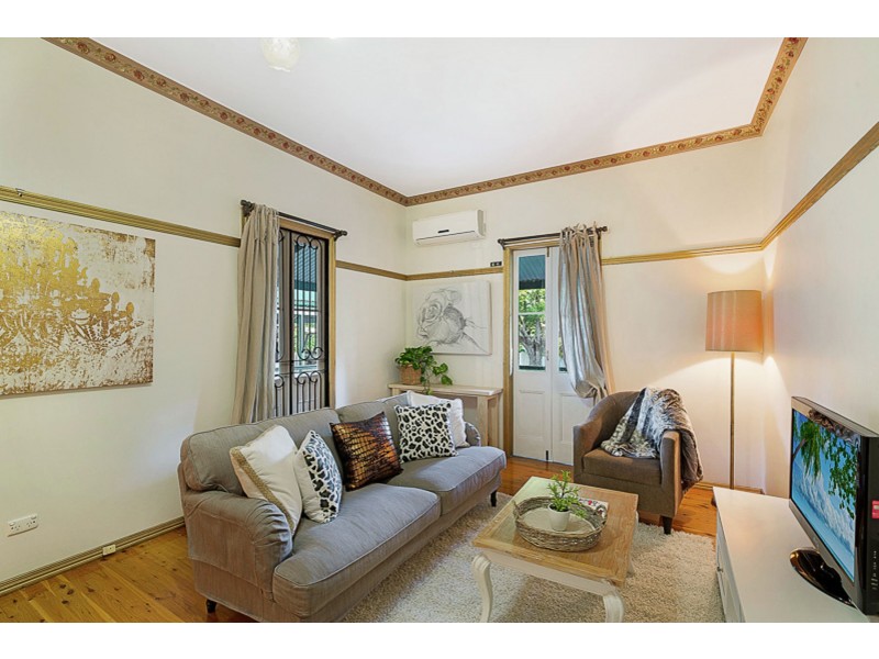 23 Moloney Street, North Toowoomba QLD 4350